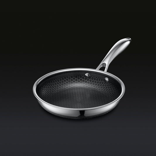 Hybrid Fry Pan with Lid, 8"